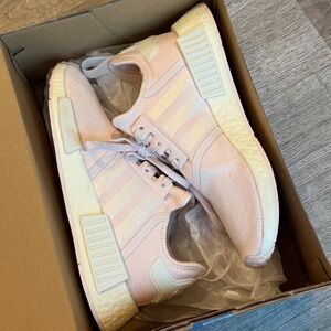 Adidas NMD_R1 Shoes Ladies 8.5 Wonder Quartz Sneakers